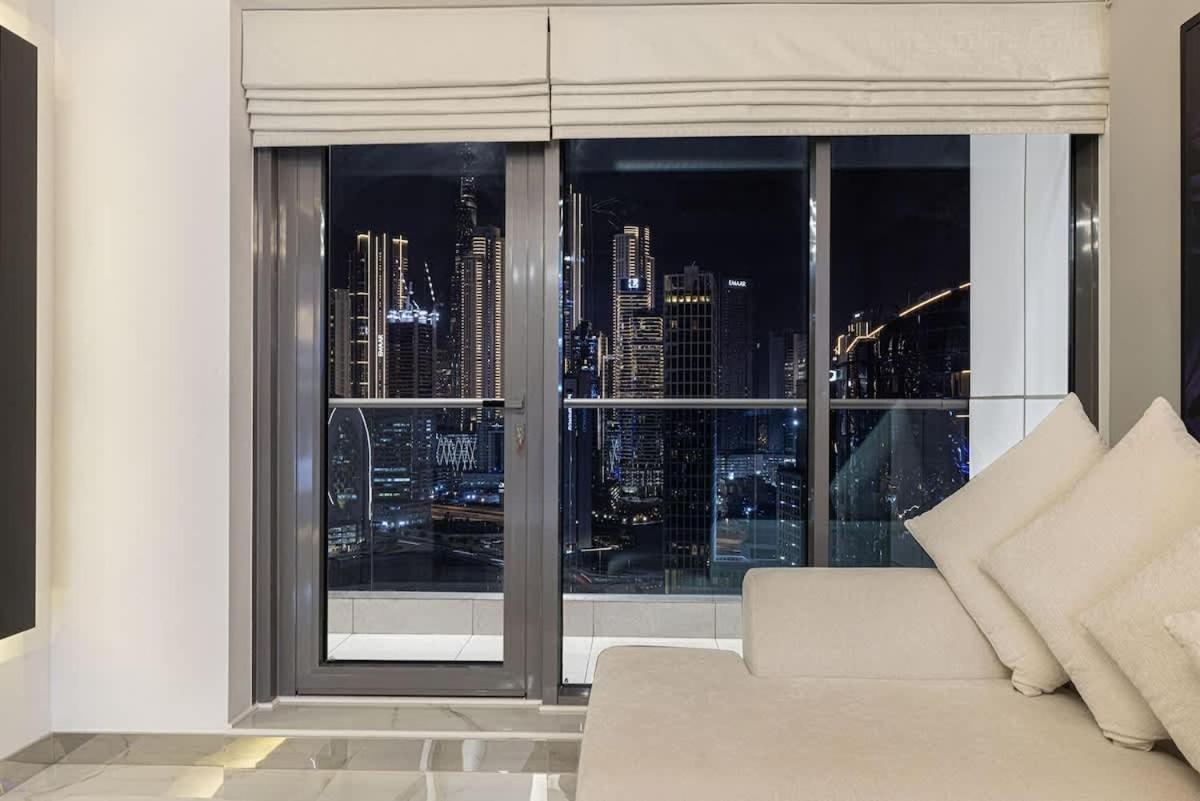 Apartment Canal Vista Luxury 2br In Business Bay