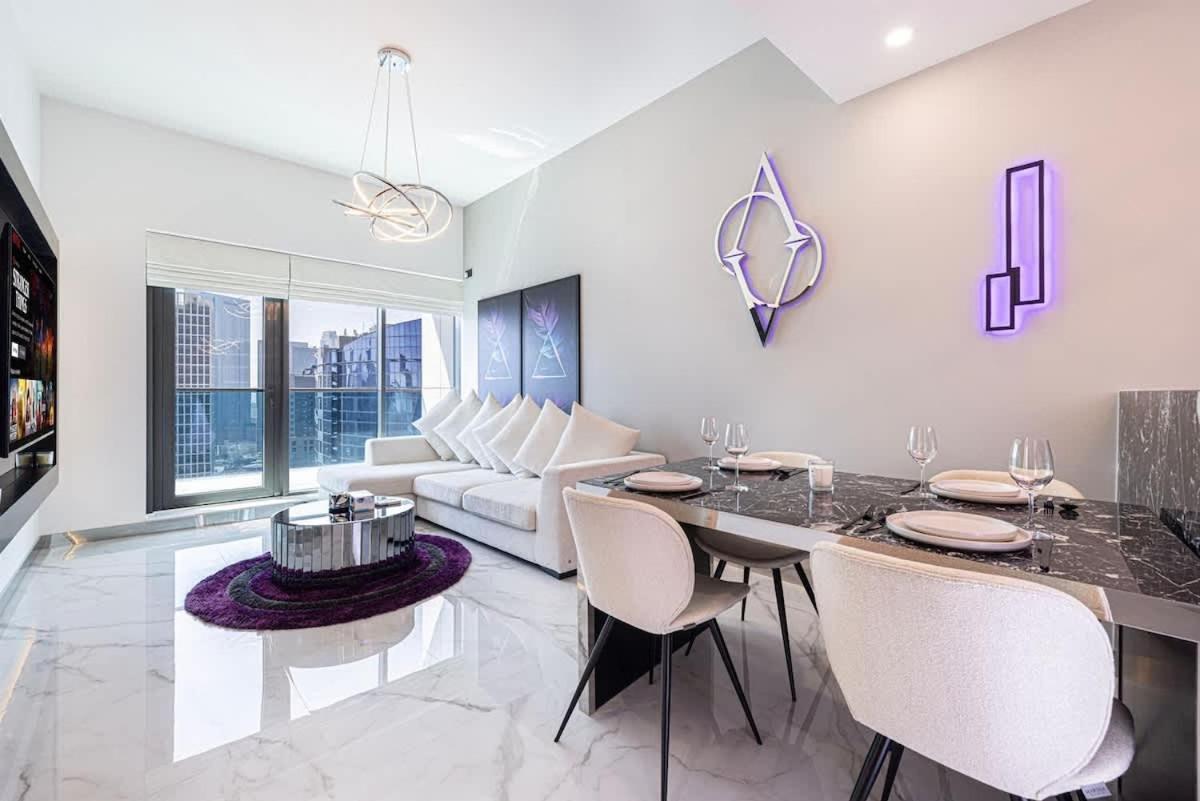 Apartment Canal Vista Luxury 2br In Business Bay Dubai