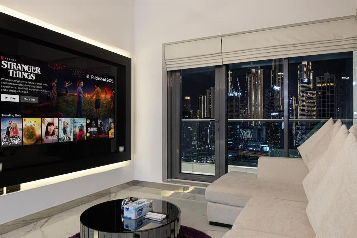 Canal Vista Luxury 2br In Business Bay Apartment